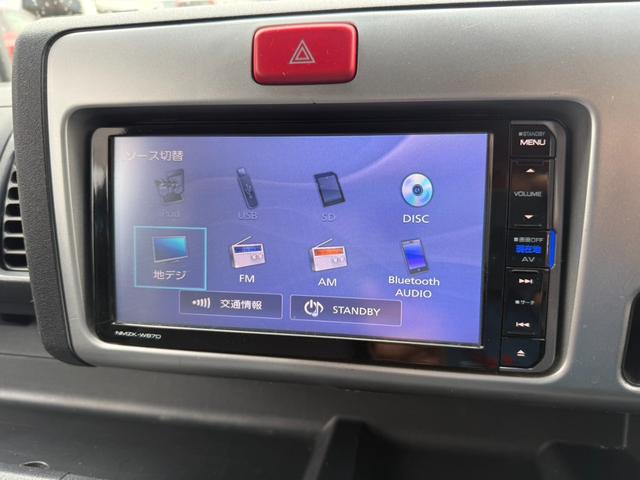 ハイゼットトラック ジャンボ 3方開・4WD・社外ナビ・フルセグTV・ETC・キーレス・夏&冬タイヤ(13枚目)