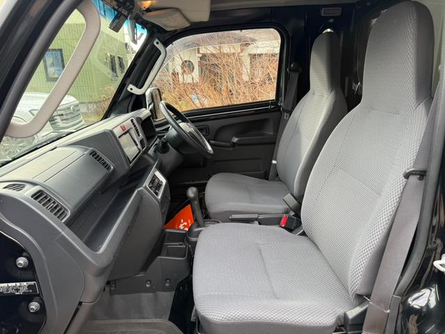 ハイゼットトラック ジャンボ 3方開・4WD・社外ナビ・フルセグTV・ETC・キーレス・夏&冬タイヤ(17枚目)