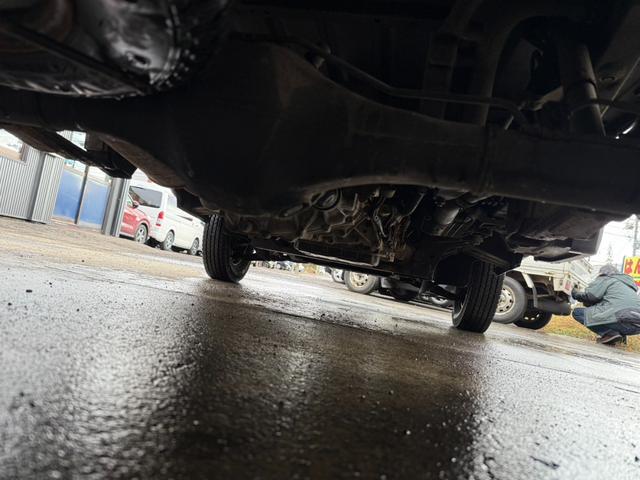 ハイゼットトラック ジャンボ 3方開・4WD・社外ナビ・フルセグTV・ETC・キーレス・夏&冬タイヤ(25枚目)