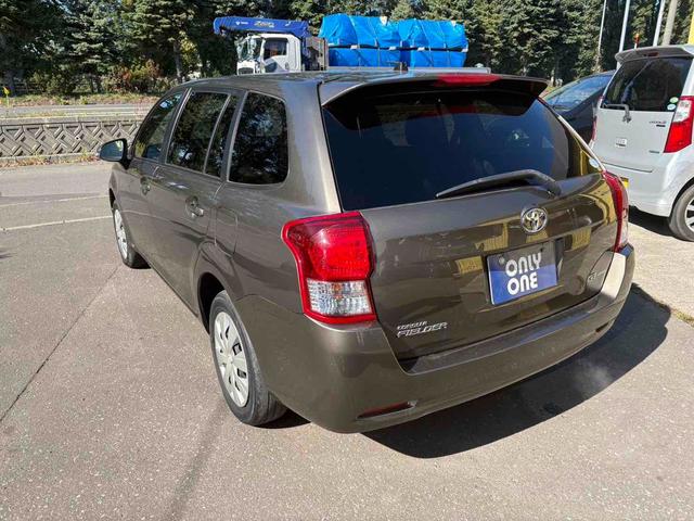 カローラフィールダー １．５Ｇ　４ＷＤ　寒冷地仕様　ＥＴＣ　バックカメラ　ナビ　ＴＶ　スマートキー　電動格納ミラー　ＣＶＴ　衝突安全ボディ　ＡＢＳ　ＥＳＣ　エアコン　パワーステアリング　パワーウィンドウ（7枚目）