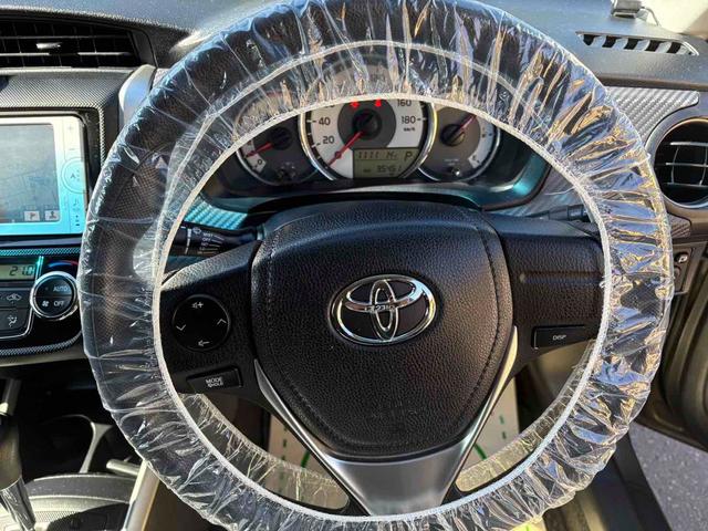 カローラフィールダー １．５Ｇ　４ＷＤ　寒冷地仕様　ＥＴＣ　バックカメラ　ナビ　ＴＶ　スマートキー　電動格納ミラー　ＣＶＴ　衝突安全ボディ　ＡＢＳ　ＥＳＣ　エアコン　パワーステアリング　パワーウィンドウ（10枚目）