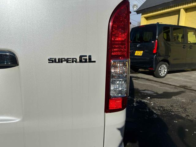 ハイエースバン スーパーGL ダークプライム 4WD ETC バックカメラ ナビ TV 両側スライドドア オートライト スマートキー AT CD ミュージックプレイヤー接続可 Bluetooth ABS エアコン パワーウィンドウ(12枚目)