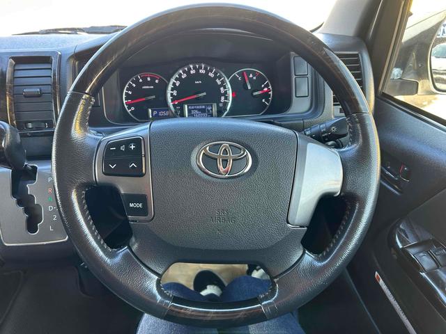 ハイエースバン スーパーGL ダークプライム 4WD ETC バックカメラ ナビ TV 両側スライドドア オートライト スマートキー AT CD ミュージックプレイヤー接続可 Bluetooth ABS エアコン パワーウィンドウ(15枚目)