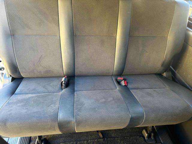 ハイエースバン スーパーGL ダークプライム 4WD ETC バックカメラ ナビ TV 両側スライドドア オートライト スマートキー AT CD ミュージックプレイヤー接続可 Bluetooth ABS エアコン パワーウィンドウ(33枚目)