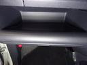 助手席側の収納です。
