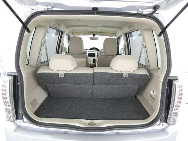 M 5速マニュアル車/運転席シートヒーター/CDオーディオ/ベンチシート/ベージュ内装/4WD/キーレスエントリー(14枚目)
