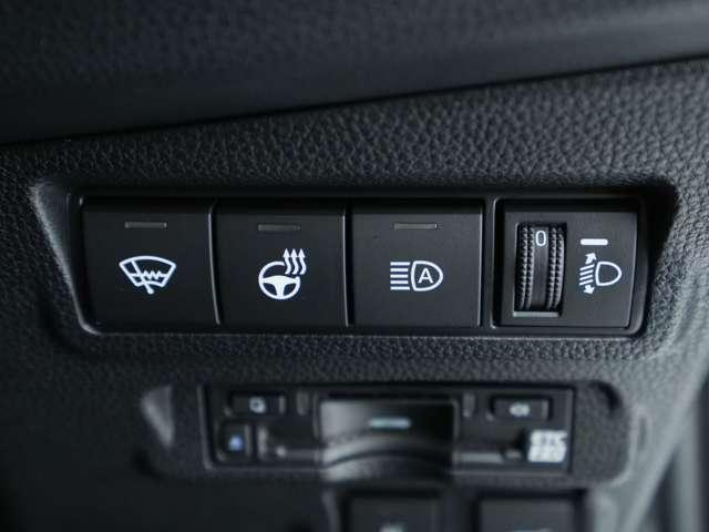 カローラクロス ハイブリッド　Ｚ　純正１０．５インチナビ　全周囲カメラ　ＥＴＣ　寒冷地仕様　１５００Ｗ給電　電動シート　電動リアゲート　ガラスルーフ（12枚目）