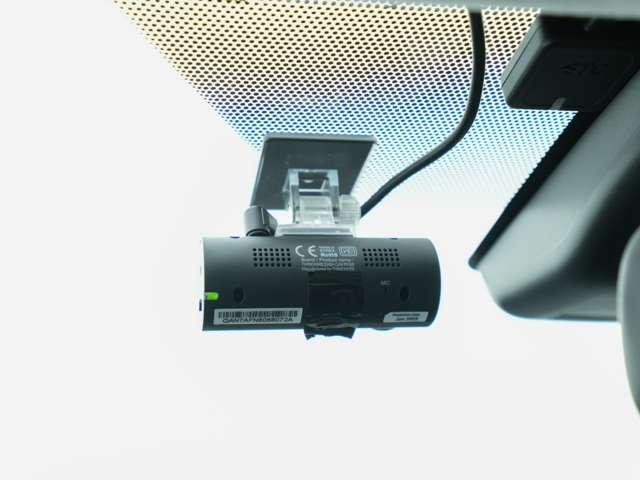 ヤリスクロス Ｇ　８インチナビ付ディスプレイオーディオ　全周囲カメ　４ＷＤ　ＥＴＣ　バックカメラ　アルミホイール　オートクルーズコントロール　寒冷地仕様　衝突防止システム　ＬＥＤヘッドランプ　クリアランスソナー（16枚目）