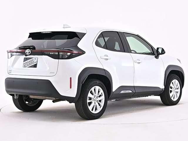 ヤリスクロス Ｇ　８インチナビ付ディスプレイオーディオ　全周囲カメ　４ＷＤ　ＥＴＣ　バックカメラ　アルミホイール　オートクルーズコントロール　寒冷地仕様　衝突防止システム　ＬＥＤヘッドランプ　クリアランスソナー（18枚目）