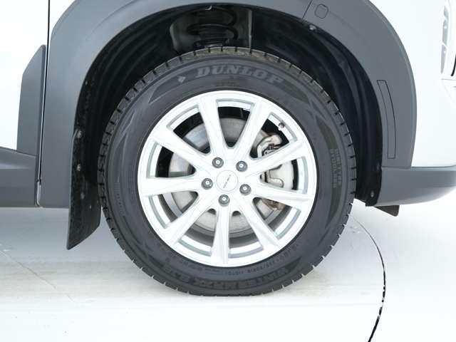 アウトランダーＰＨＥＶ Ｐエグゼクティブパッケージ　ＴＲＡＩＬパッケージ　フードデカール　エンジンフードエンブレム　フードガーニッシュ　大型テールゲートスポイラー　マッドフラップ　フロント・サイド・リヤ・フェンダー部プロテクター（18枚目）