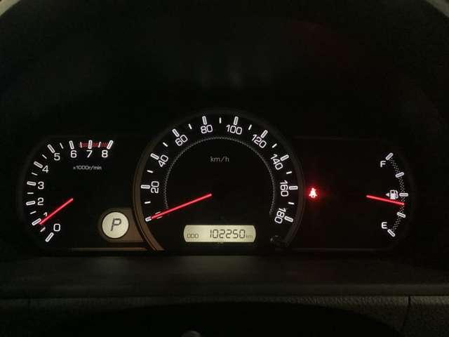 ノア Ｘ　ディライトプラス　ナビ　両側電動スライドドア　寒冷地　横滑り防止装置　アイドリングストップ　フロントデアイサー　ＥＴＣ（8枚目）