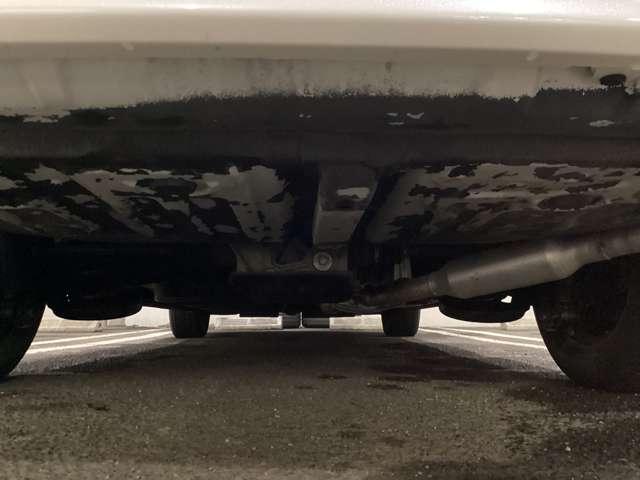 ノア Ｘ　ディライトプラス　ナビ　両側電動スライドドア　寒冷地　横滑り防止装置　アイドリングストップ　フロントデアイサー　ＥＴＣ（20枚目）