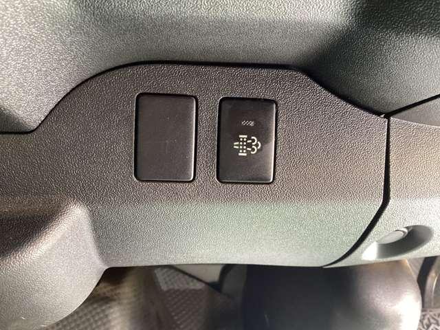 レジアスエースバン ロングＤＸ　ＧＬパッケージ　ナビ　両側スライドドア　ＥＴＣ　キーレスエントリー　ディーゼル　フルフラットシート　ＡＢＳ（9枚目）