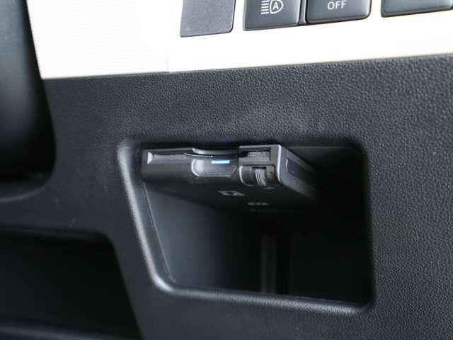 ムーヴキャンバス Xブラックインテリアリミテッド SAIII ナビ マルチアラウンドモニター ETC ベンチシート 両側電動スライドドア オートマチックハイビーム スマートキー オートライト(16枚目)