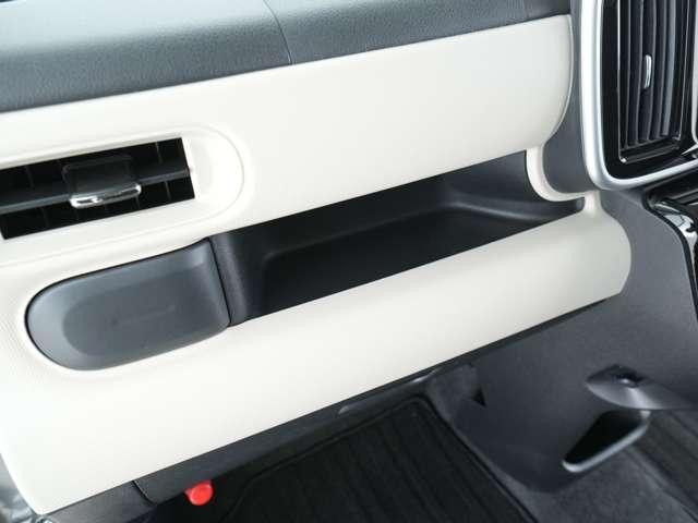 ムーヴキャンバス Xブラックインテリアリミテッド SAIII ナビ マルチアラウンドモニター ETC ベンチシート 両側電動スライドドア オートマチックハイビーム スマートキー オートライト(25枚目)