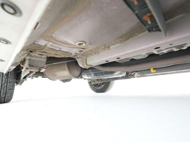 ムーヴキャンバス Xブラックインテリアリミテッド SAIII ナビ マルチアラウンドモニター ETC ベンチシート 両側電動スライドドア オートマチックハイビーム スマートキー オートライト(33枚目)