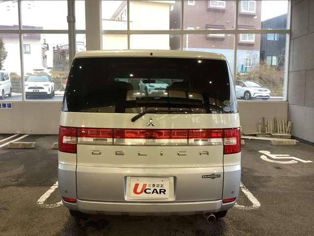 デリカＤ：５ シャモニー　ナビ　後席モニター　電動シート　クルーズコントロール　パドルシフト　助手席側電動スライドドア　ＥＴＣ（20枚目）
