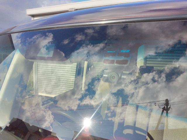 N-BOX G・Lホンダセンシング 4WD スマートキー プッシュスタート LEDヘッドライト シートヒーター ETC 純正オーディオ/地デジ バックカメラ 純正エンジンスターター ドライブレコーダー(14枚目)