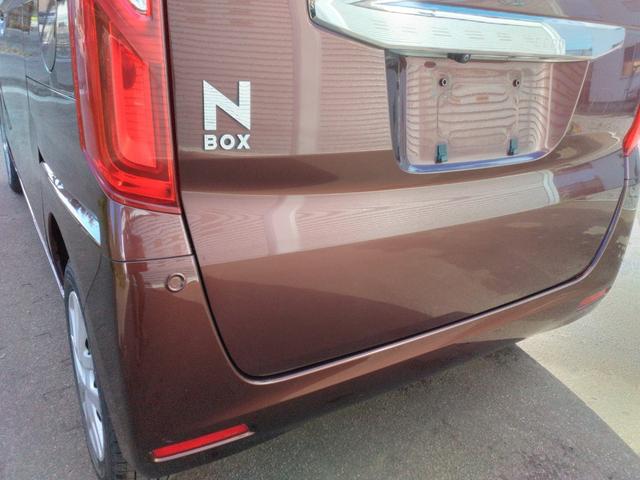N-BOX G・Lホンダセンシング 4WD スマートキー プッシュスタート LEDヘッドライト シートヒーター ETC 純正オーディオ/地デジ バックカメラ 純正エンジンスターター ドライブレコーダー(18枚目)