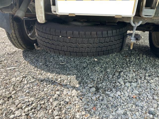 ハイゼットトラック  4WD MT アルミホイール(20枚目)