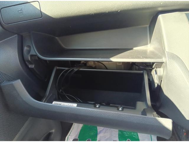 デイズルークス ハイウェイスター　Ｘ　Ｇパッケージ　Ｂｌｕｅｔｏｏｔｈ　全周囲・バックカメラ　ナビＴＶ　両側パワースライドドア　ＥＴＣ　禁煙車　ＨＩＤヘッドライト　純正アルミホイール　アイドリングストップ　スマートキー　プッシュスタート　エアバック（18枚目）