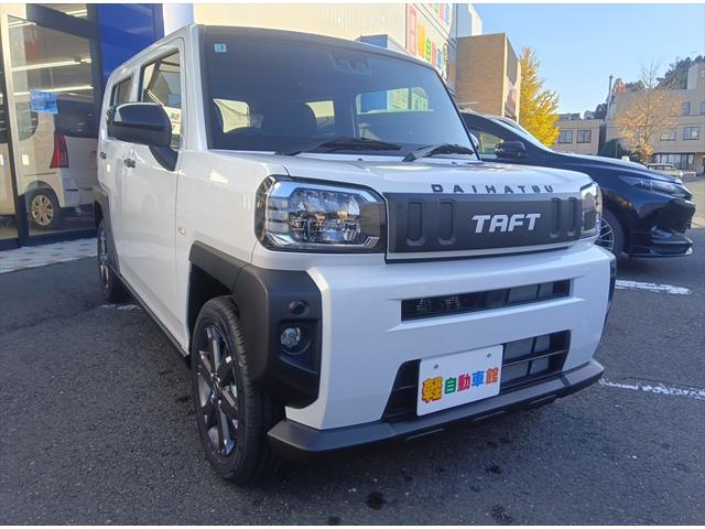 タフト Ｇターボ　届出済未使用車　衝突軽減ブレーキ　シートヒーター　誤発進抑制装置　横滑り防止装置　ＬＥＤヘッドライト　純正アルミホイール　スマートキー　プッシュスタート　Ｗ・サイド・カーテンエアバック（3枚目）