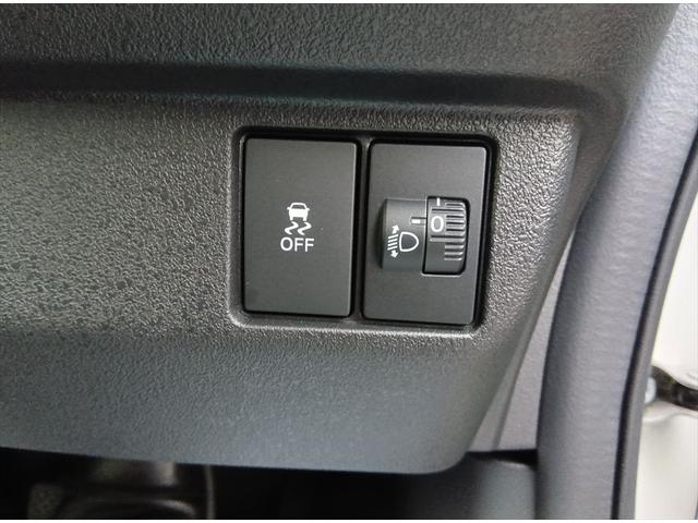 Ｎ－ＢＯＸカスタム ベースグレード　届出済未使用車　衝突軽減ブレーキ　バックカメラ　片側パワースライドドア　シートヒーター　誤発進抑制　横滑り防止　スマートキー　プッシュスタート　ＬＥヘッドライト　アイドリングストップ　純正アルミ（24枚目）