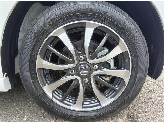 Ｎ－ＢＯＸカスタム ベースグレード　届出済未使用車　衝突軽減ブレーキ　バックカメラ　片側パワースライドドア　シートヒーター　誤発進抑制　横滑り防止　スマートキー　プッシュスタート　ＬＥヘッドライト　アイドリングストップ　純正アルミ（31枚目）