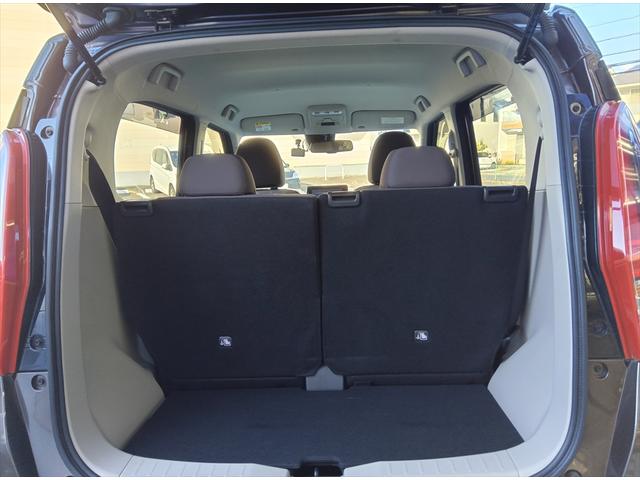 デイズ Ｘ　衝突軽減ブレーキ　バック・全周囲カメラ　ドラレコ　禁煙車　誤発進抑制　横滑り防止装置　スマートキー　プッシュスタート　純正アルミホイール　Ｗ・サイドエアバック　ＡＢＳ　アイドリングストップ　Ａライト（12枚目）