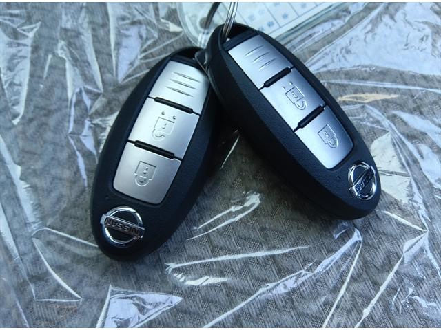 デイズ Ｘ　衝突軽減ブレーキ　バック・全周囲カメラ　ドラレコ　禁煙車　誤発進抑制　横滑り防止装置　スマートキー　プッシュスタート　純正アルミホイール　Ｗ・サイドエアバック　ＡＢＳ　アイドリングストップ　Ａライト（21枚目）