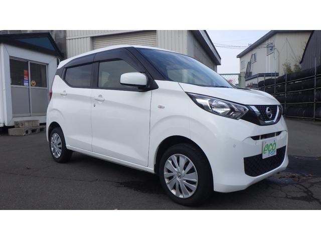 デイズ S 4WD クリアランスソナー 衝突被害軽減システム キーレスエントリー アイドリングストップ 電動格納ミラー シートヒーター ベンチシート CVT 盗難防止システム ABS ESC CD(2枚目)