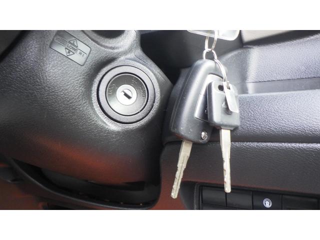 デイズ S 4WD クリアランスソナー 衝突被害軽減システム キーレスエントリー アイドリングストップ 電動格納ミラー シートヒーター ベンチシート CVT 盗難防止システム ABS ESC CD(13枚目)