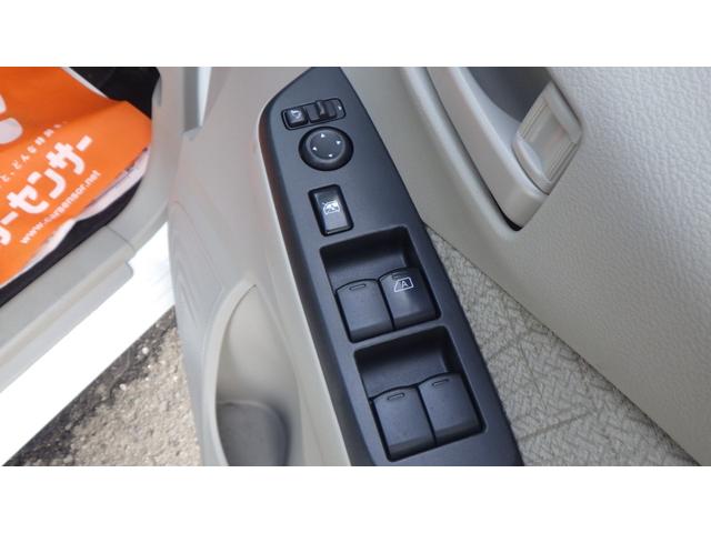 デイズ S 4WD クリアランスソナー 衝突被害軽減システム キーレスエントリー アイドリングストップ 電動格納ミラー シートヒーター ベンチシート CVT 盗難防止システム ABS ESC CD(14枚目)