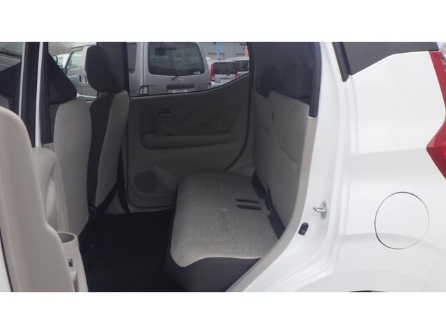 ｅＫワゴン Ｍ　４ＷＤ　クリアランスソナー　衝突被害軽減システム　キーレスエントリー　アイドリングストップ　電動格納ミラー　シートヒーター　ベンチシート　ＣＶＴ　盗難防止システム　ＡＢＳ　ＥＳＣ　ＣＤ　ＵＳＢ（18枚目）