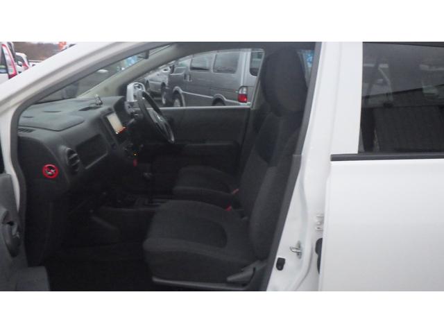 NV150AD VE バックカメラ ナビ レーンアシスト 衝突被害軽減システム キーレスエントリー 電動格納ミラー ESC(17枚目)