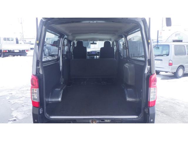 ＮＶ３５０キャラバンバン ロングＤＸターボ　４ＷＤ　ＥＴＣ　バックカメラ　ナビ　衝突被害軽減システム　スライドドア　キーレスエントリー　電動格納ミラー　ＡＴ　ＥＳＣ　エアコン　パワーウィンドウ　運転席エアバッグ（26枚目）