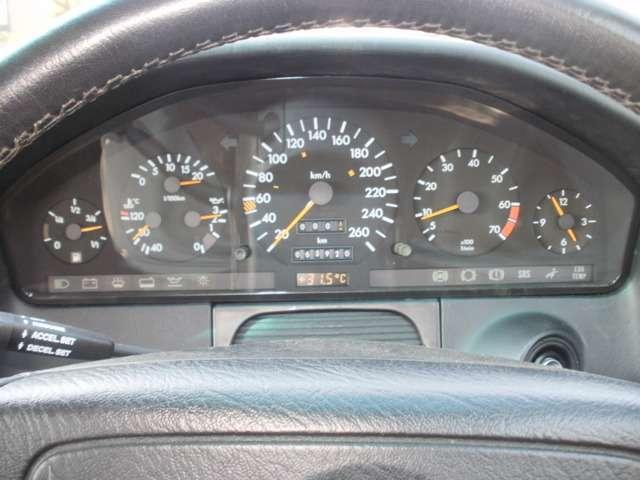 400SEL ディーラー車・黒革シート(15枚目)