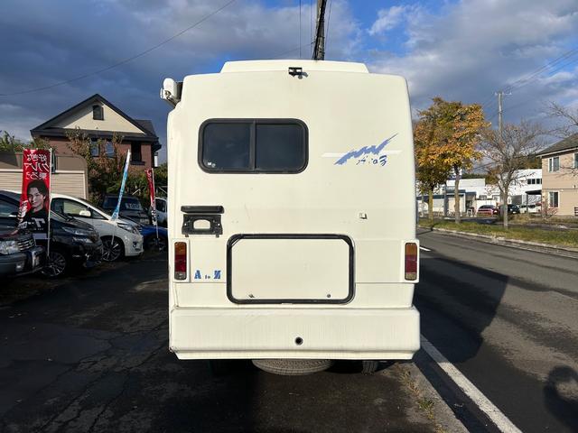 カムロード  キャンピングカー・ディーゼル・AT・4WD(5枚目)