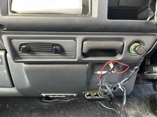 カムロード  キャンピングカー・ディーゼル・AT・4WD(21枚目)