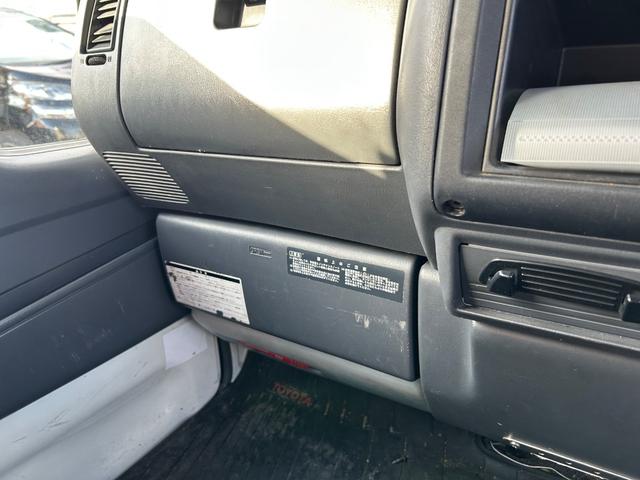 カムロード  キャンピングカー・ディーゼル・AT・4WD(22枚目)