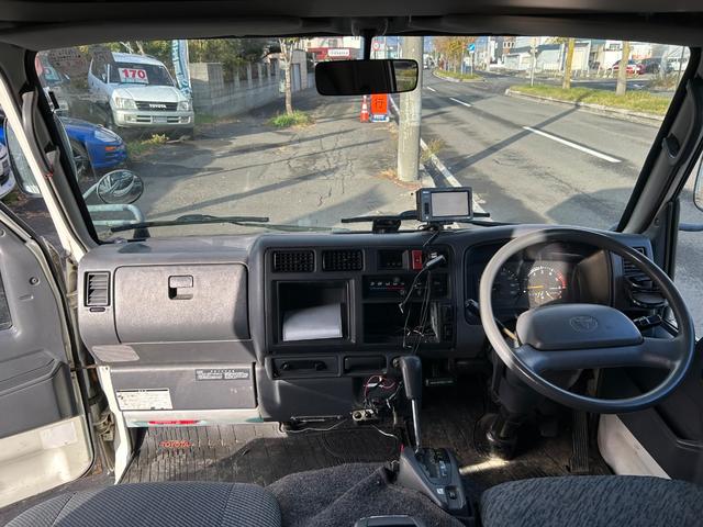 カムロード  キャンピングカー・ディーゼル・AT・4WD(28枚目)