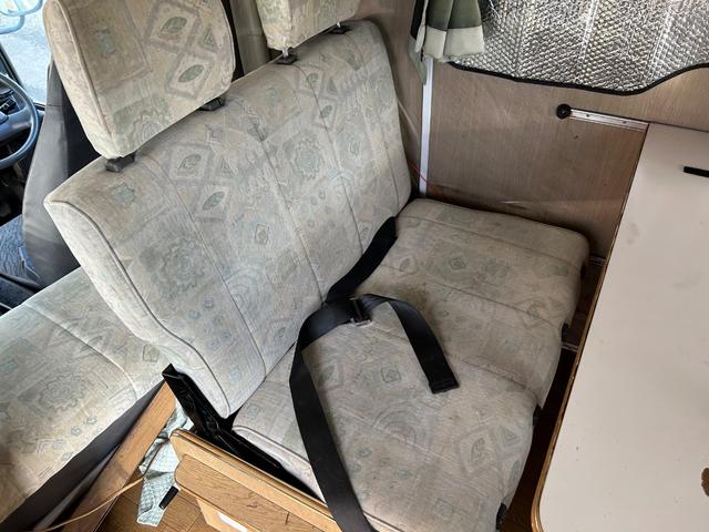 カムロード  キャンピングカー・ディーゼル・AT・4WD(40枚目)