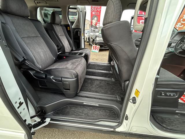 ヴェルファイアハイブリッド ZR(24枚目)