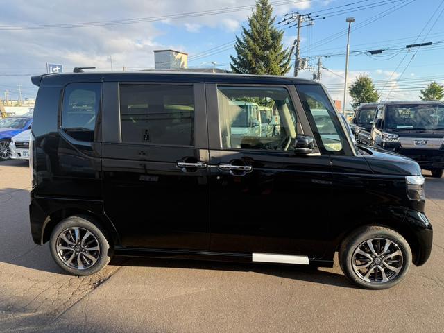 N-BOXカスタム ベースグレード AT・4WD・スマートキー・両側スライド片側パワードア・ステアリングスイッチ・クルーズコントロール・横滑り防止装置・シートヒーター・バックカメラ・LEDヘッドライト・純正アルミホイール(5枚目)