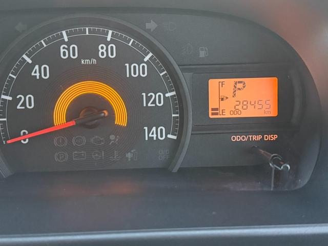 ハイゼットカーゴ スペシャルクリーンハイルーフ4WD キーレス・ちょいCamベッドキット付き・パートタイム4WD・リアヒーター・アイドリングストップ 両側スライドドア フルフラット エアバッグ エアコン パワーステアリング パワーウィンドウ ABS(41枚目)