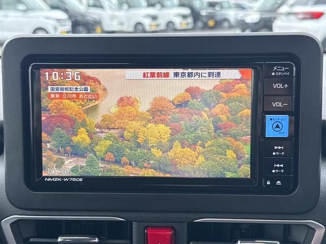ムーヴ ＲＳ　４ＷＤ　バックカメラ　両側電動スライドドア　ナビ　ＴＶ　クリアランスソナー　オートクルーズコントロール　衝突被害軽減システム　オートライト　ＬＥＤヘッドランプ　スマートキー　アイドリングストップ（4枚目）