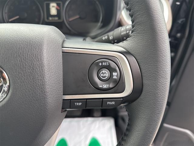 ムーヴ ＲＳ　４ＷＤ　バックカメラ　両側電動スライドドア　ナビ　ＴＶ　クリアランスソナー　オートクルーズコントロール　衝突被害軽減システム　オートライト　ＬＥＤヘッドランプ　スマートキー　アイドリングストップ（8枚目）