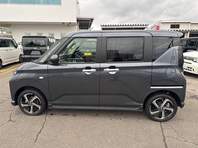 ムーヴ ＲＳ　４ＷＤ　バックカメラ　両側電動スライドドア　ナビ　ＴＶ　クリアランスソナー　オートクルーズコントロール　衝突被害軽減システム　オートライト　ＬＥＤヘッドランプ　スマートキー　アイドリングストップ（22枚目）