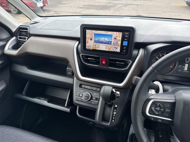 ムーヴ ＲＳ　４ＷＤ　バックカメラ　両側電動スライドドア　ナビ　ＴＶ　クリアランスソナー　オートクルーズコントロール　衝突被害軽減システム　オートライト　ＬＥＤヘッドランプ　スマートキー　アイドリングストップ（25枚目）