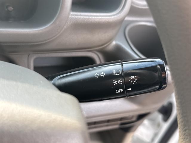 エブリイ ＰＡリミテッド　４ＷＤ　ＡＴ　両側スライドドア　キーレスエントリー　ＡＢＳ　エアコン　パワーステアリング　運転席エアバッグ　助手席エアバッグ（6枚目）